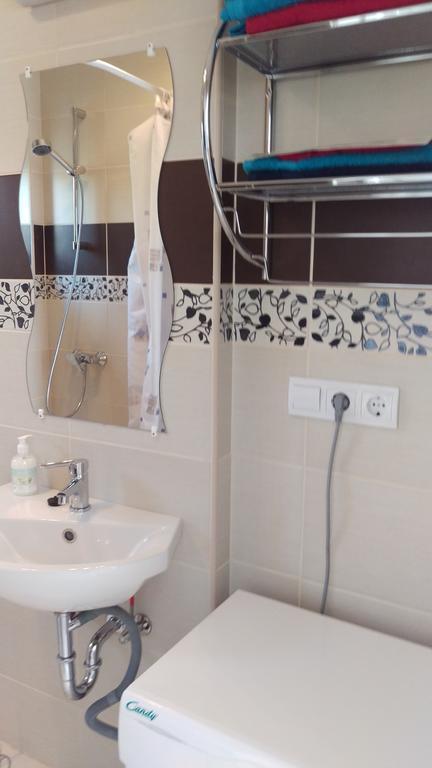 Gyoengy Apartman Keszthely Zewnętrze zdjęcie